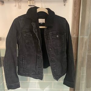 Universal thread Jean Sherpa jacket